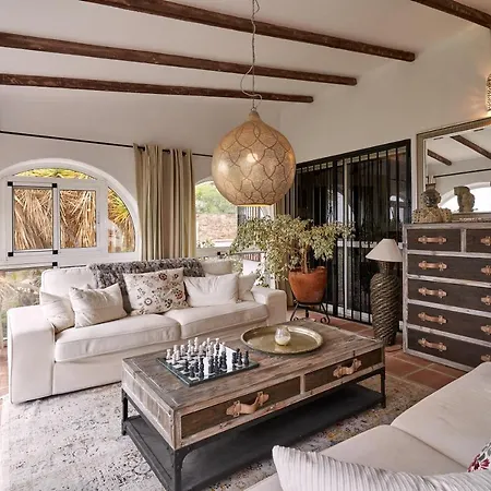 La Montana Del Oro Вилла Саялонга